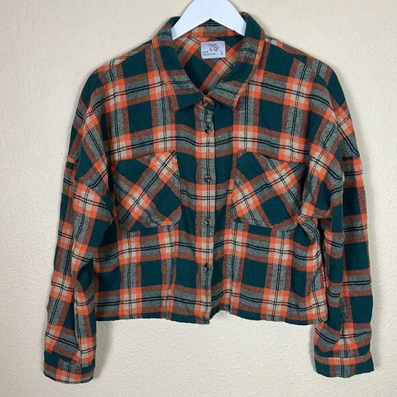 Mila & Tiff Plaid Flannel crop shirt shacket size large - Picture 1 of 7